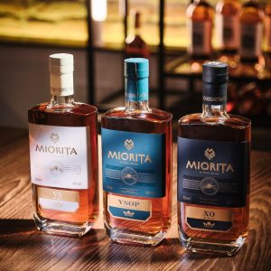 Sticle de vinars Miorița &ndash; VS, VSOP și XO